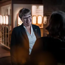 PALACE PORTRAITS M.UHKOETTER 47