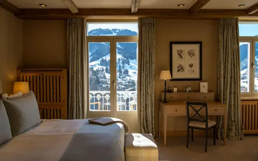 Gstaad Palace Luxury Hotel Switzerland Deluxe Room N°523 547691 300Dpi RGB