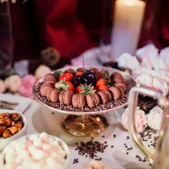 Copyright Dennis Nutz User Right Approved By Photorapher & Wedding Couple Macarons 2