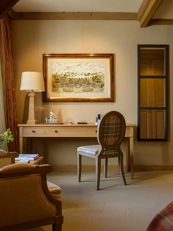 Gstaad Palace Luxury Hotel Switzerland Cosy Room N°604 54239 Favourite 300Dpi RGB