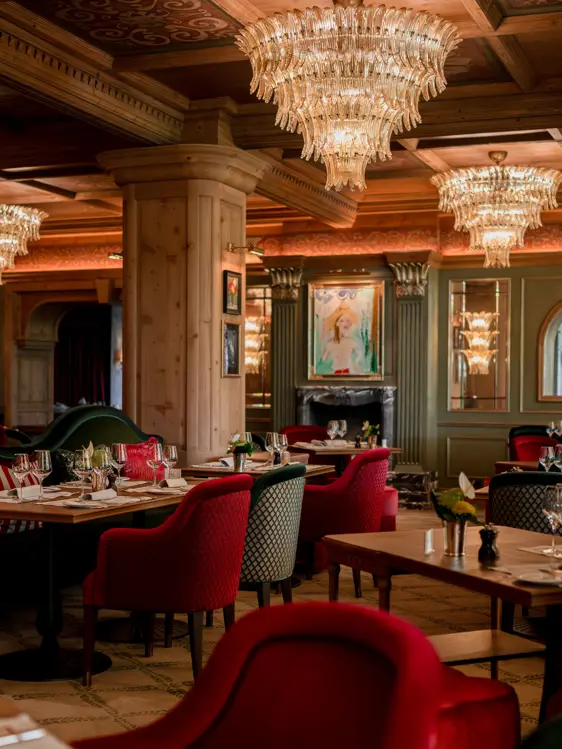 GRAND RESTAURANT Copyright Gstaad Palace Melanieuhkötter Legrandrestaurant 13