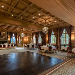 Copyright Gstaad Palace Melanie Uhkötter Event Set Up Salle Baccarat Wedding 9.09