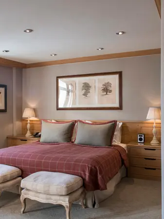 Gstaad Palace Luxury Hotel Switzerland Deluxe Junior Suite Mountain View N° 18 549474 300Dpi RGB