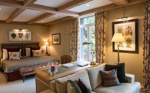Gstaad Palace Luxury Hotel Switzerland Classic Junior Suite N°528 542515 Favourite 300Dpi RGB
